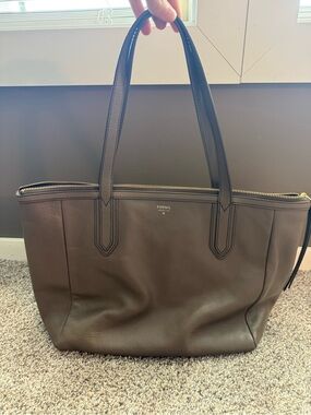 Fossil Gray Leather Zip Tote